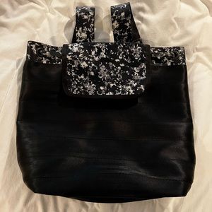 Harvey’s Seatbelt Backpack